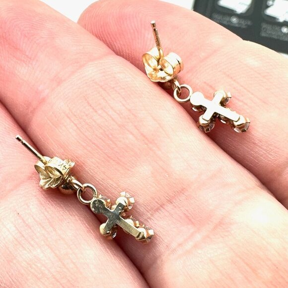 Womens Earrings 14K Yellow Gold Cubic Zirconia Cross Pierced - Picture 4 of 5